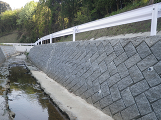 伊万里市（佐賀県）